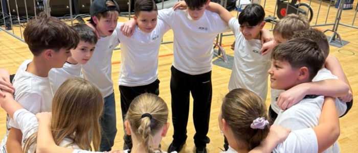 7b51aaf4-7fbc-4045-8535-6948937c83af